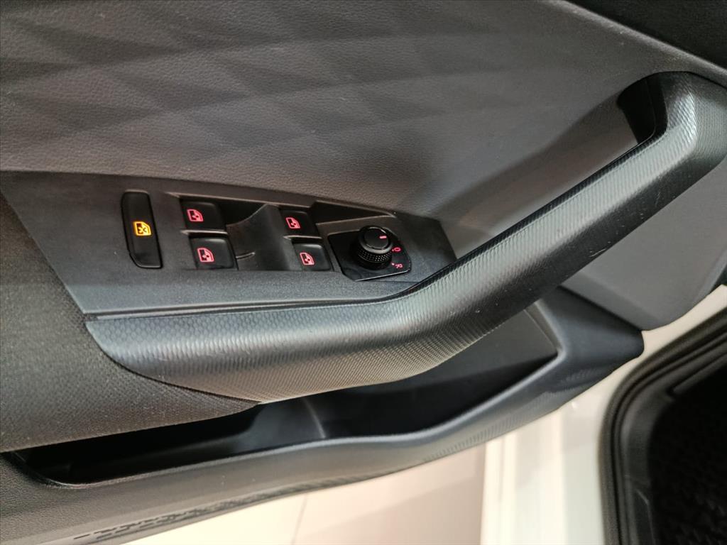 VIRTUS 1.0 170 TSI AUTOMÁTICO10