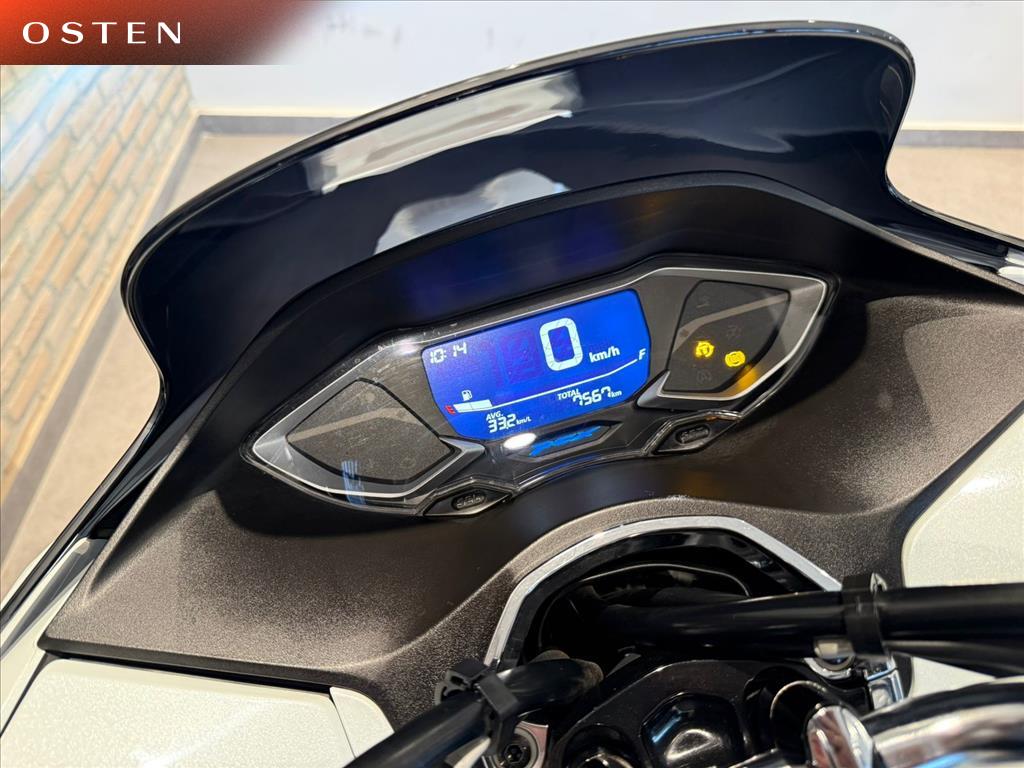 HONDA-PCX-160 ABS