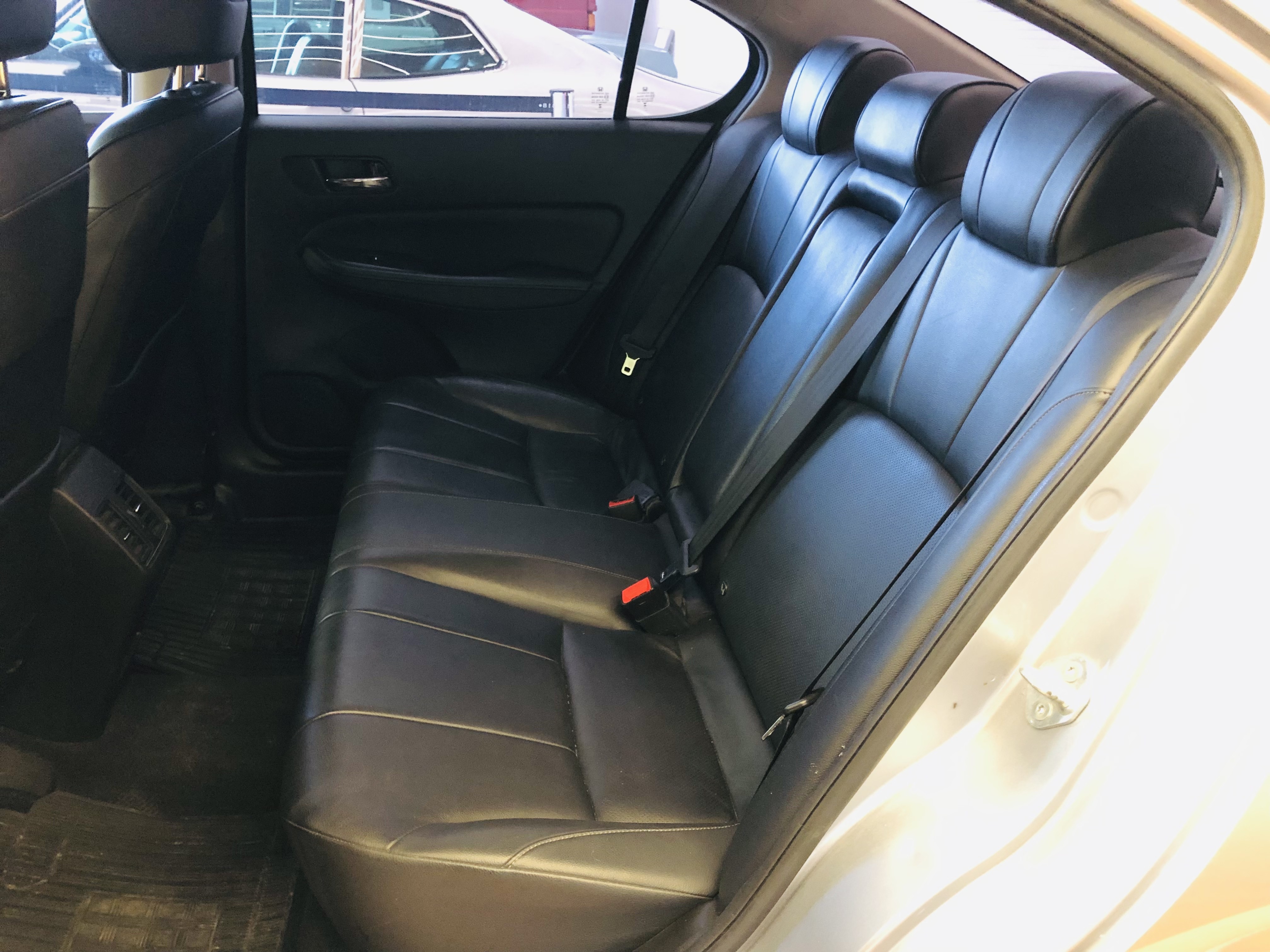 CITY 1.5 i-VTEC FLEX TOURING CVT8