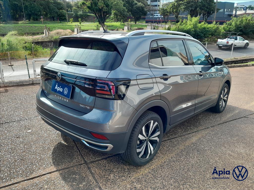 T-CROSS 1.4 250 TSI TOTAL FLEX HIGHLINE AUTOMÁTICO3