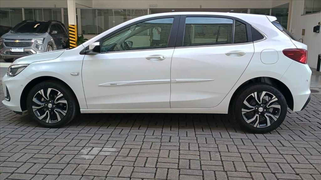 ONIX 1.0 TURBO FLEX PREMIER AUTOMÁTICO2