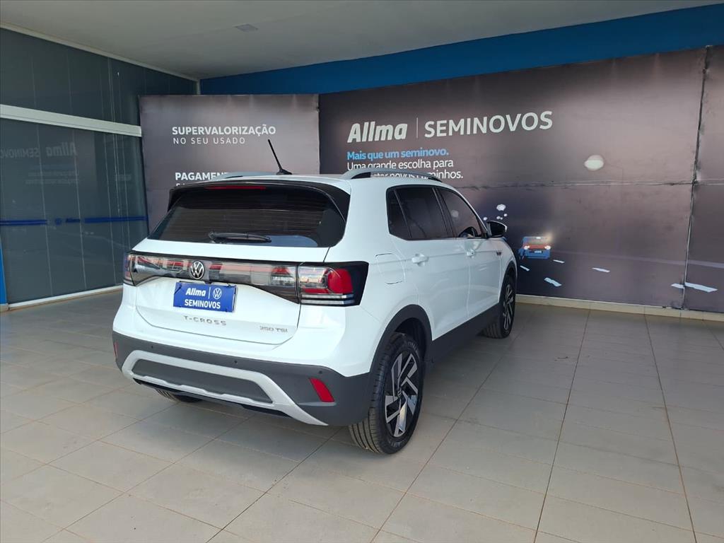 T-CROSS 1.4 250 TSI TOTAL FLEX HIGHLINE AUTOMÁTICO5