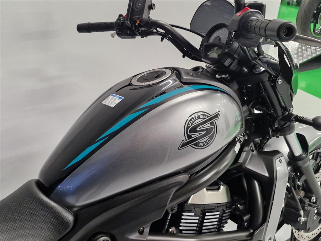 KAWASAKI-VULCAN-S ABS CAFÉ