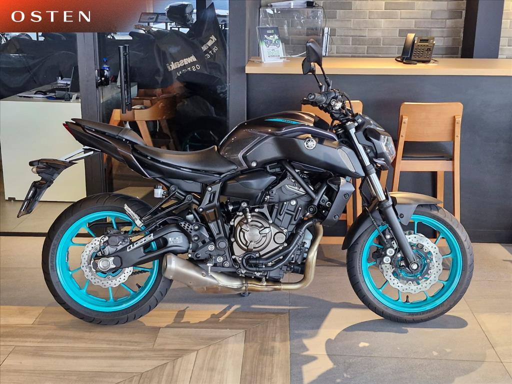 YAMAHA-MT-07-ABS