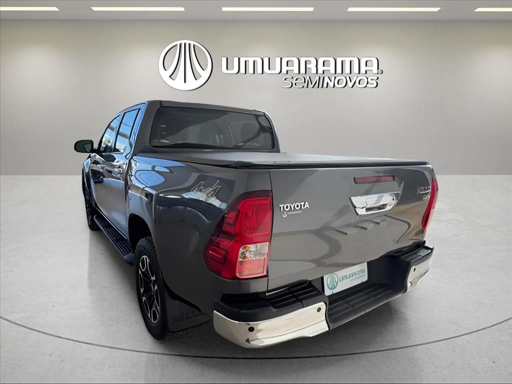 HILUX 2.8 D-4D TURBO DIESEL CD SRV 4X4 AUTOMÁTICO3