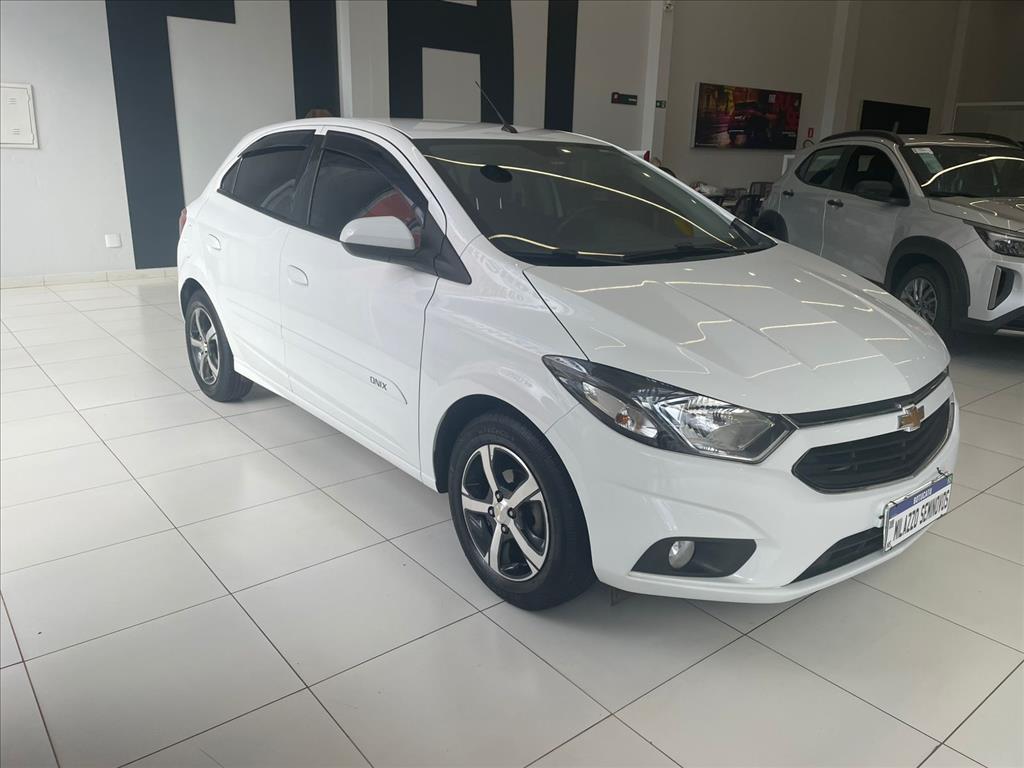 ONIX 1.4 MPFI LTZ 8V FLEX 4P MANUAL1