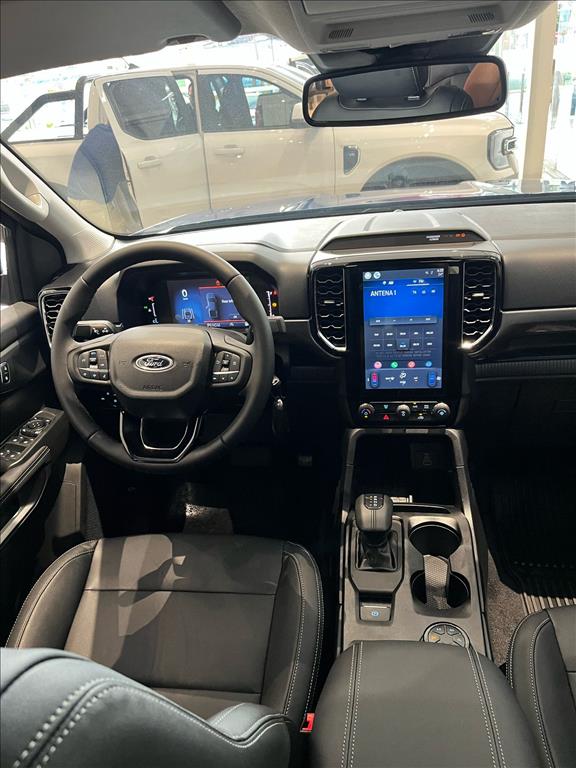 Ford-RANGER-3.0 V6 TURBO DIESEL CD XLT 4X4 AUTOMÁTICO