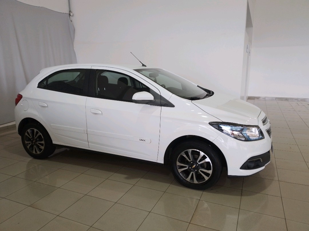 Chevrolet Onix 1.4 Mpfi LTZ 8V Flex 4P Manual - foto 3