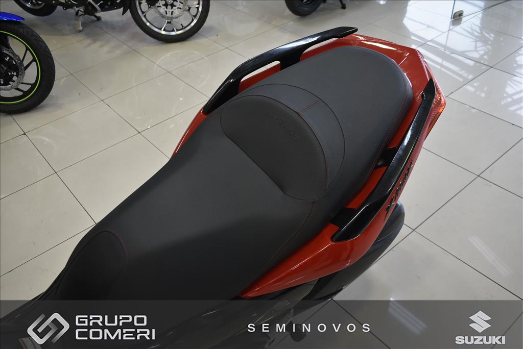 XMAX ABS8