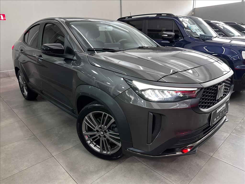 FASTBACK 1.0 TURBO 200 FLEX CVT