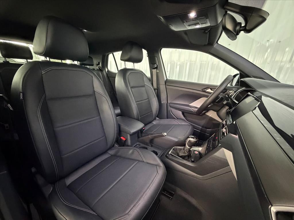T-CROSS 1.4 250 TSI TOTAL FLEX HIGHLINE AUTOMÁTICO17