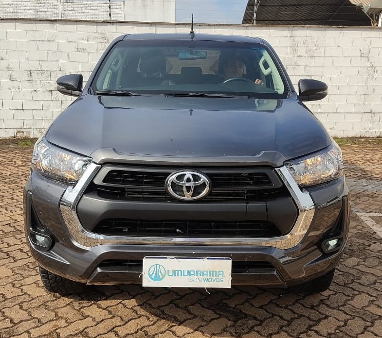HILUX 2.8 D-4D TURBO DIESEL CD SR 4X4 AUTOMÁTICO1