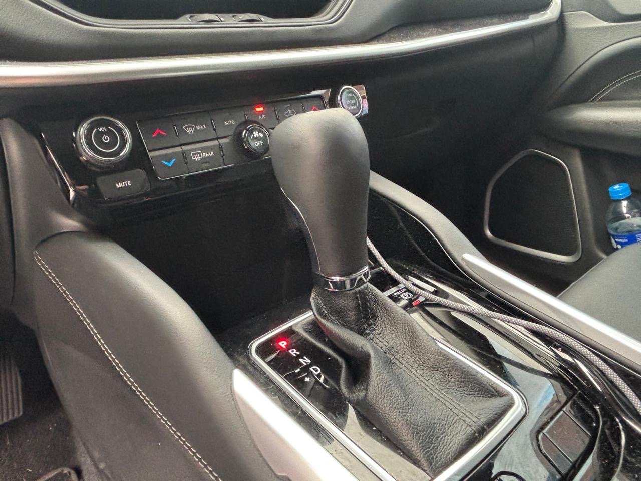 COMMANDER 1.3 T270 TURBO FLEX LONGITUDE AT611