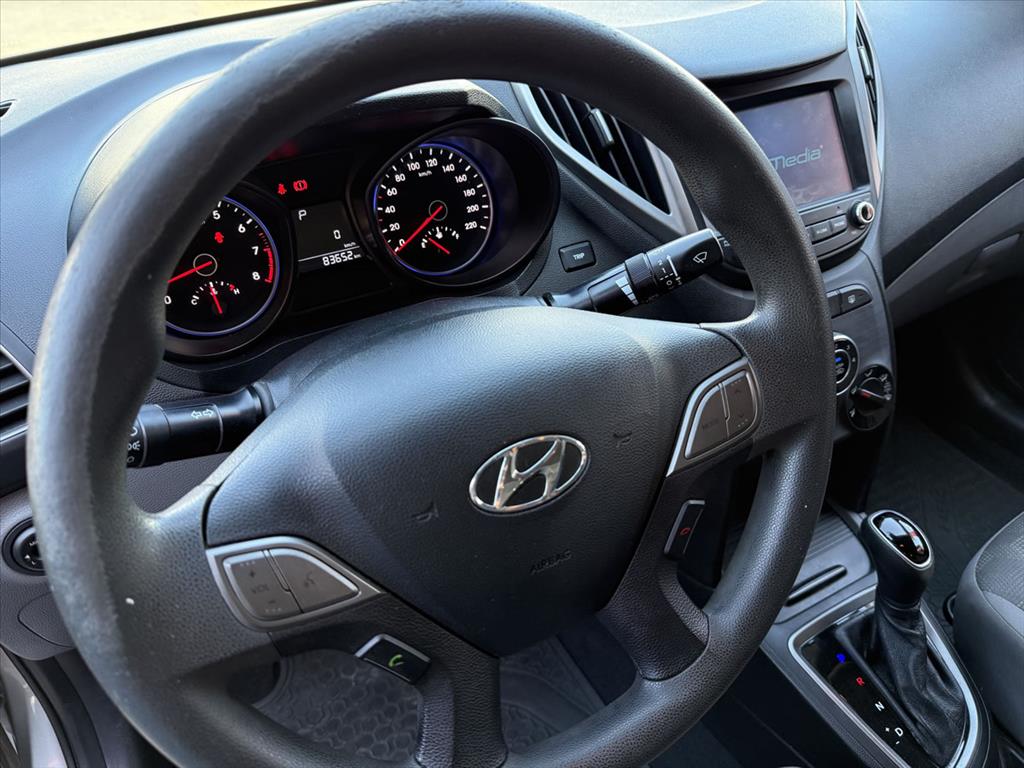 Hyundai Hb20S - 1.6 COMFORT STYLE 16V FLEX 4P AUTOMÁTICO