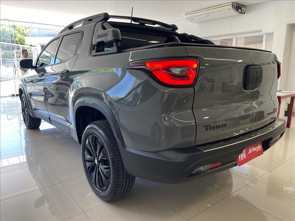 TORO 1.3 TURBO 270 FLEX VOLCANO AT64