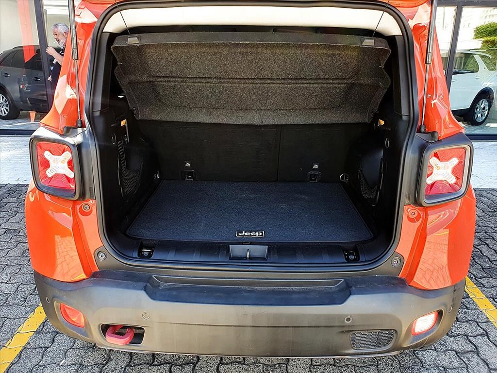 Jeep Renegade - 2.0 16V TURBO DIESEL TRAILHAWK 4P 4X4 AUTOMÁTICO