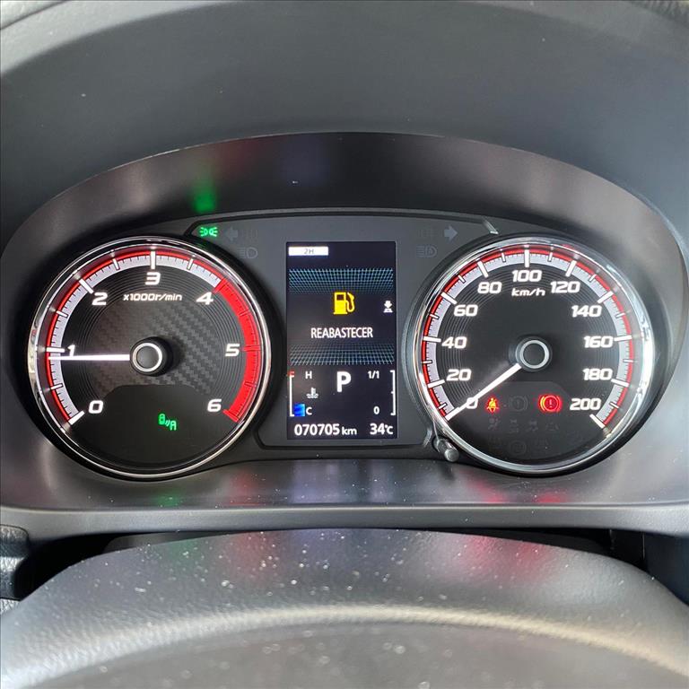 Mitsubishi-L200 TRITON-2.4 16V TURBO DIESEL SPORT HPE-S CD 4P 4X4 AUTOMÁTICO