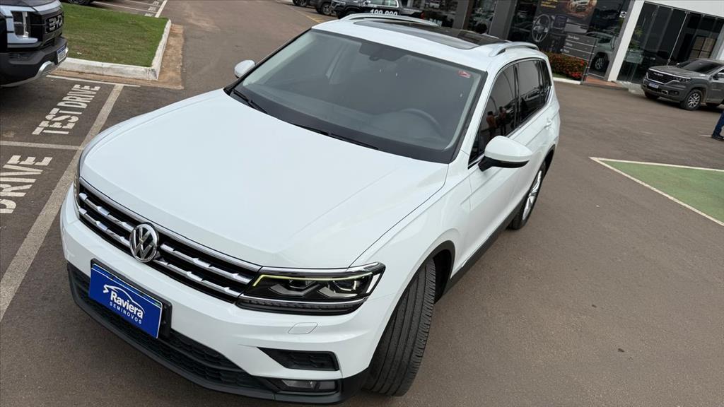 Volkswagen-TIGUAN-1.4 250 TSI TOTAL FLEX ALLSPACE COMFORTLINE TIPTRONIC