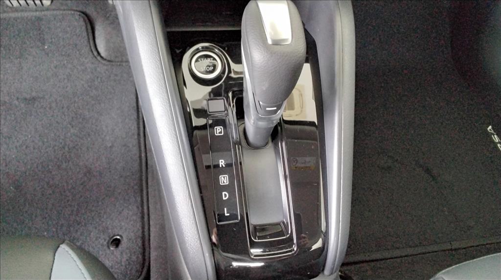 VERSA 1.6 16V FLEX EXCLUSIVE XTRONIC12