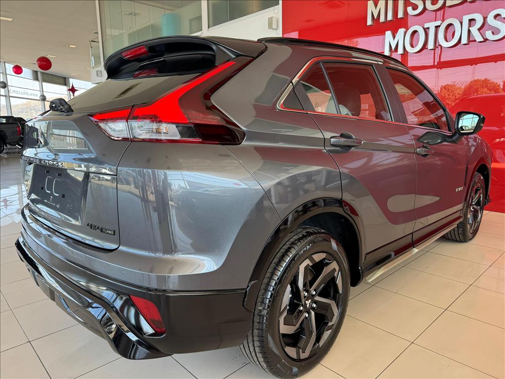 Mitsubishi-ECLIPSE CROSS-1.5 MIVEC TURBO GASOLINA HPE-S BLACK S-AWC CVT