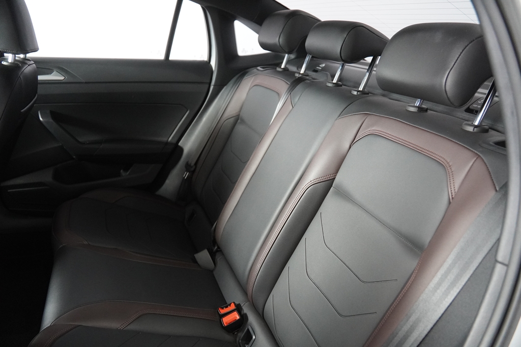 VIRTUS 1.0 200 TSI HIGHLINE AUTOMÁTICO13