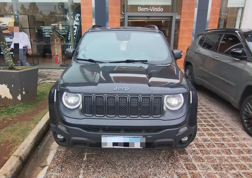 RENEGADE 1.8 16V FLEX LONGITUDE 4P AUTOMÁTICO1