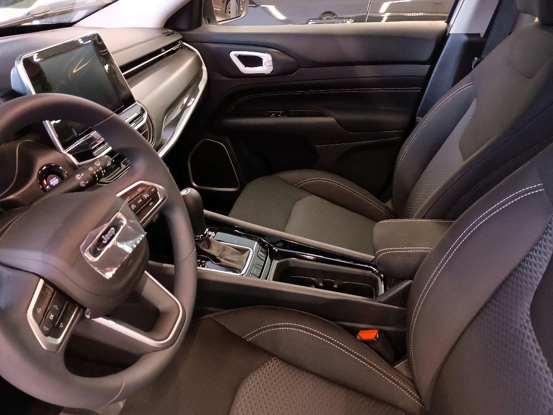 COMPASS 1.3 T270 TURBO FLEX SPORT AT65