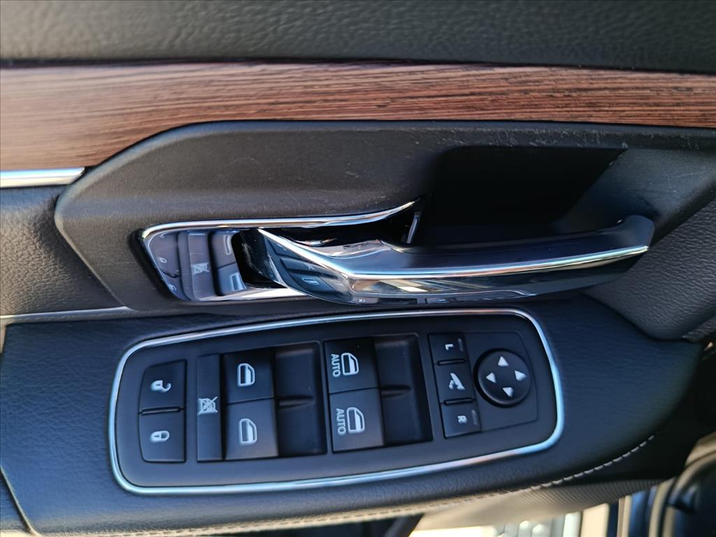 CLASSIC 5.7 V8 GASOLINA LARAMIE CD 4X4 AUTOMÁTICO10