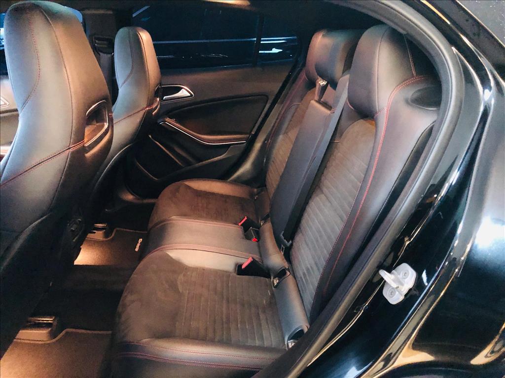 GLA 250 2.0 16V TURBO GASOLINA ENDURO 4P AUTOMÁTICO8