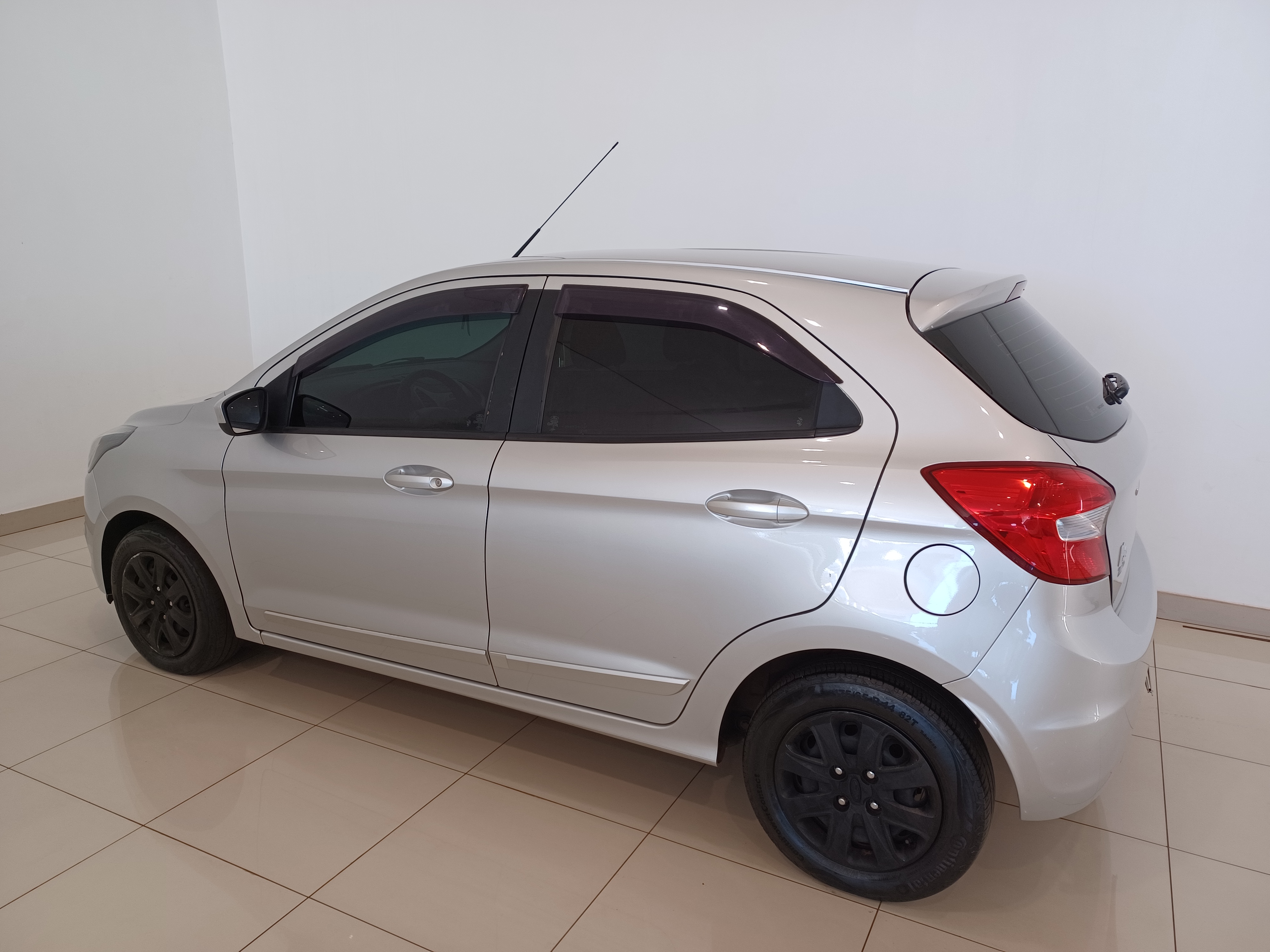 Ford-KA-1.0 TI-VCT FLEX SE PLUS MANUAL