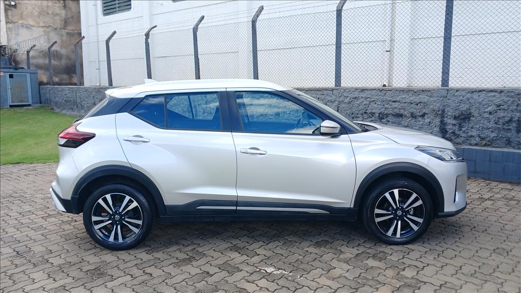 KICKS 1.6 16V FLEXSTART ADVANCE XTRONIC4