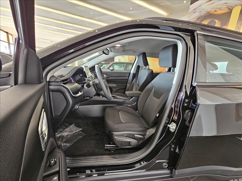 COMPASS 1.3 T270 TURBO FLEX SPORT AT6 COMPASS 1.3 T270 TURBO FLEX SPORT AT6