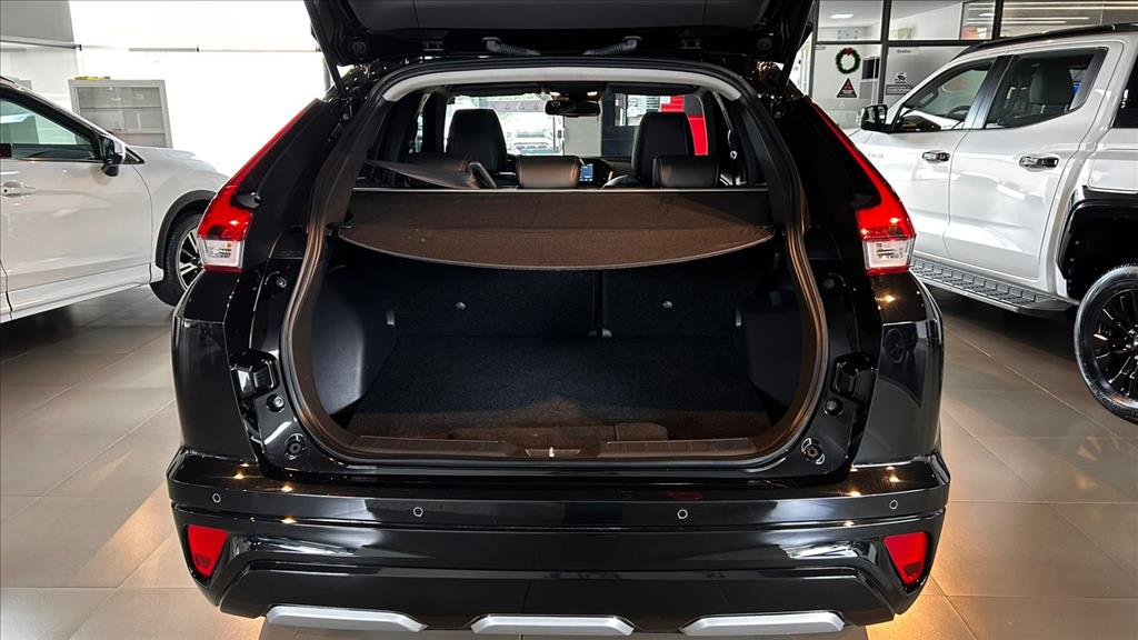 Mitsubishi-ECLIPSE CROSS-1.5 MIVEC TURBO GASOLINA HPE-S S-AWC MOTORSPORTS CVT