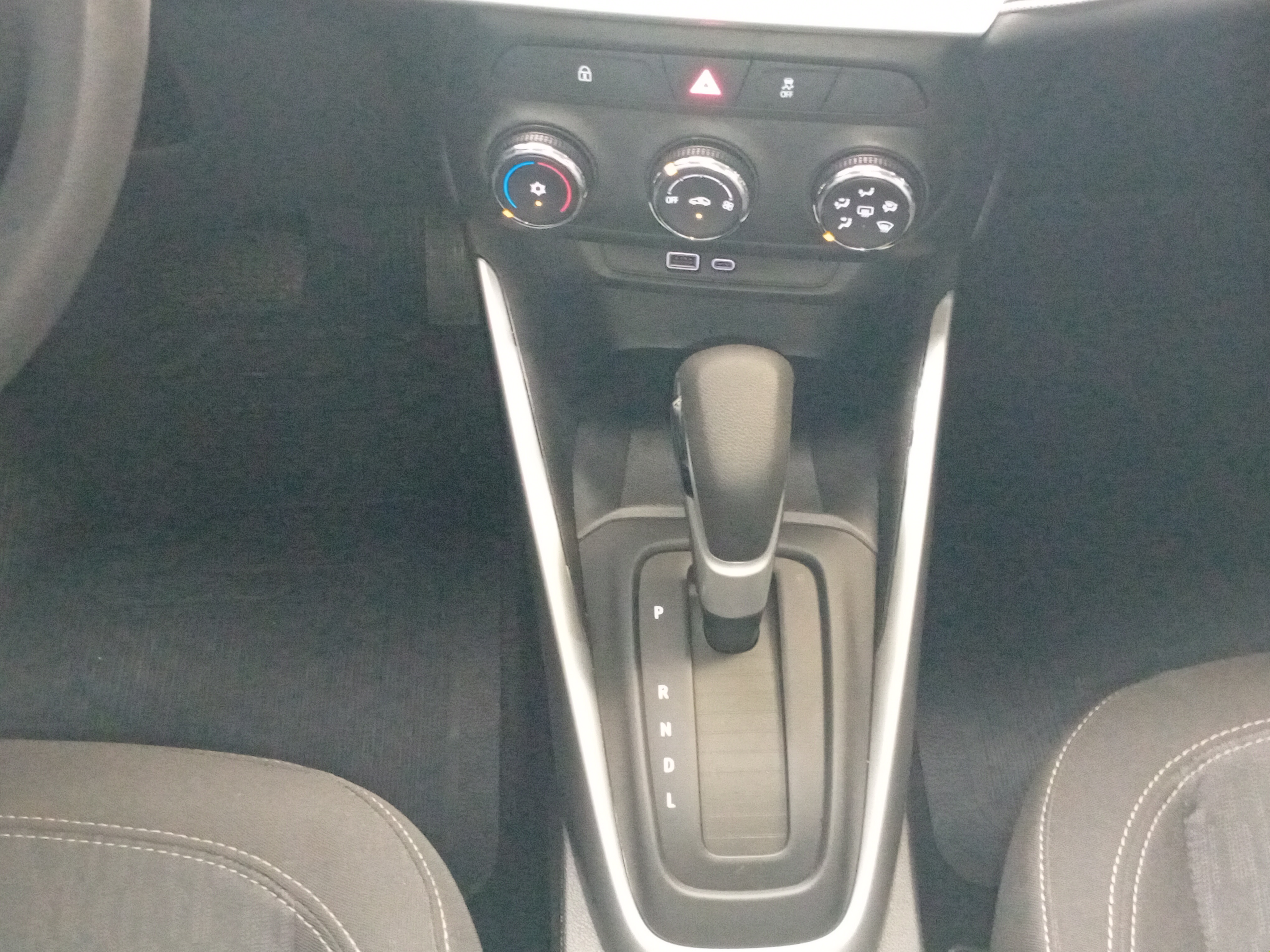 TRACKER 1.0 TURBO FLEX LT AUTOMÁTICO10