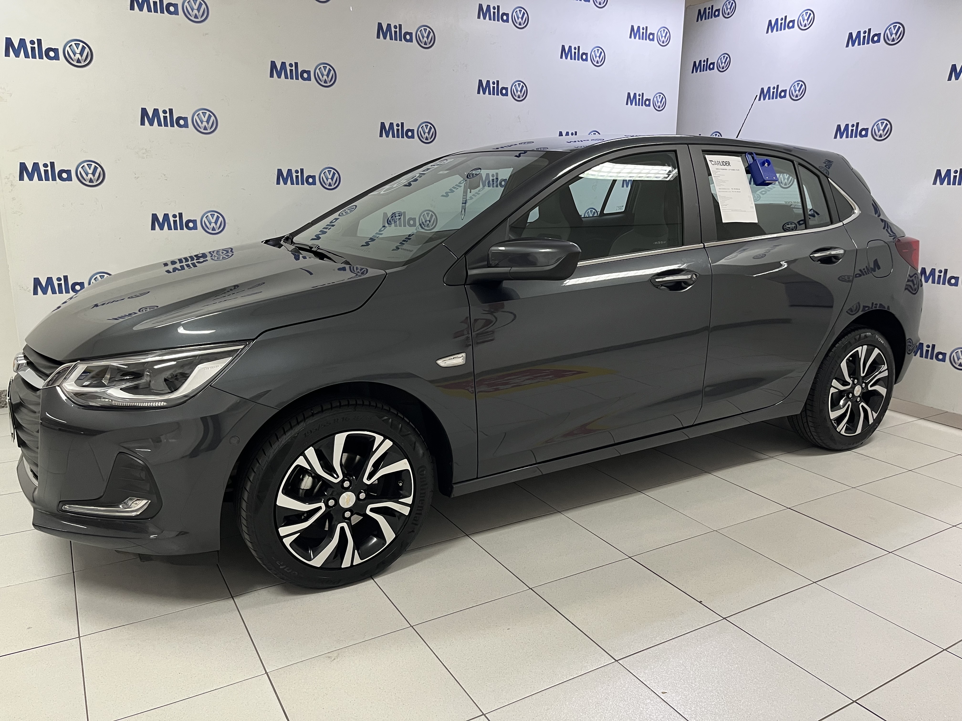 ONIX 1.0 TURBO FLEX PREMIER AUTOMÁTICO1