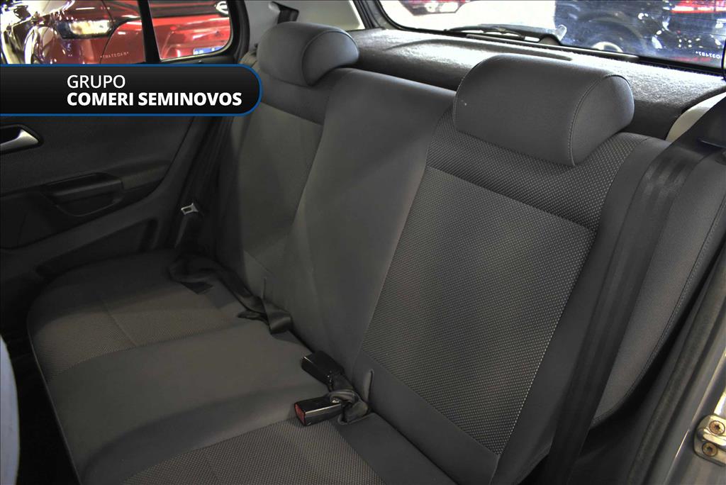 FOX 1.0 MI 8V FLEX 4P MANUAL8