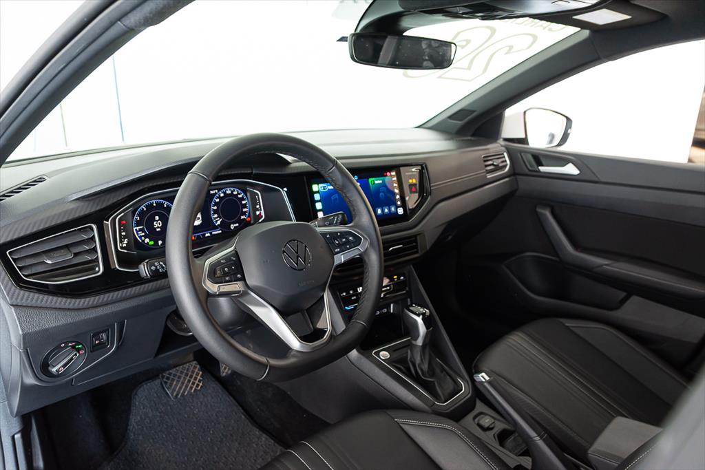 NIVUS 1.0 200 TSI TOTAL FLEX HIGHLINE AUTOMÁTICO13