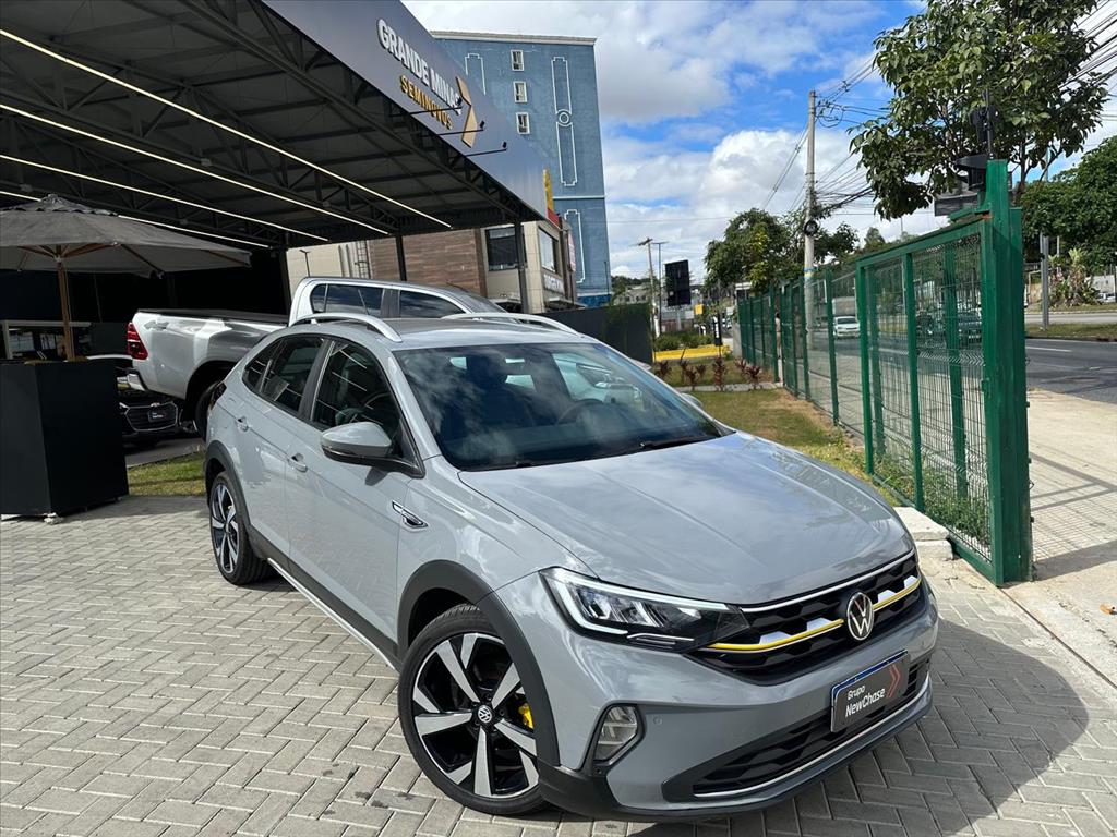 VOLKSWAGEN NIVUS 1.0 200 TSI TOTAL FLEX HIGHLINE AUTOMÁTICO