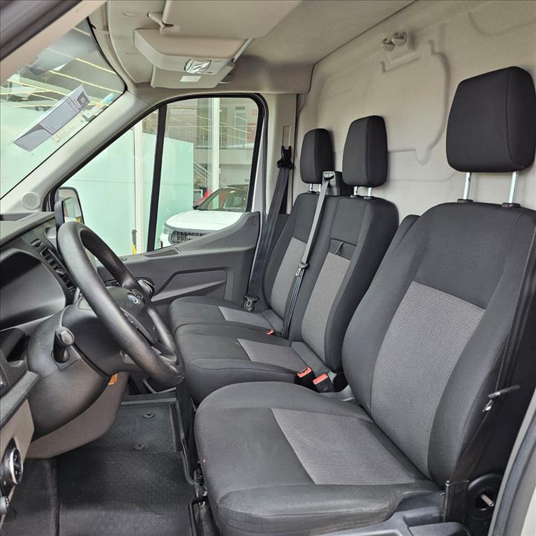 TRANSIT 2.0 ECOBLUE DIESEL FURGÃO L2H3 MANUAL11