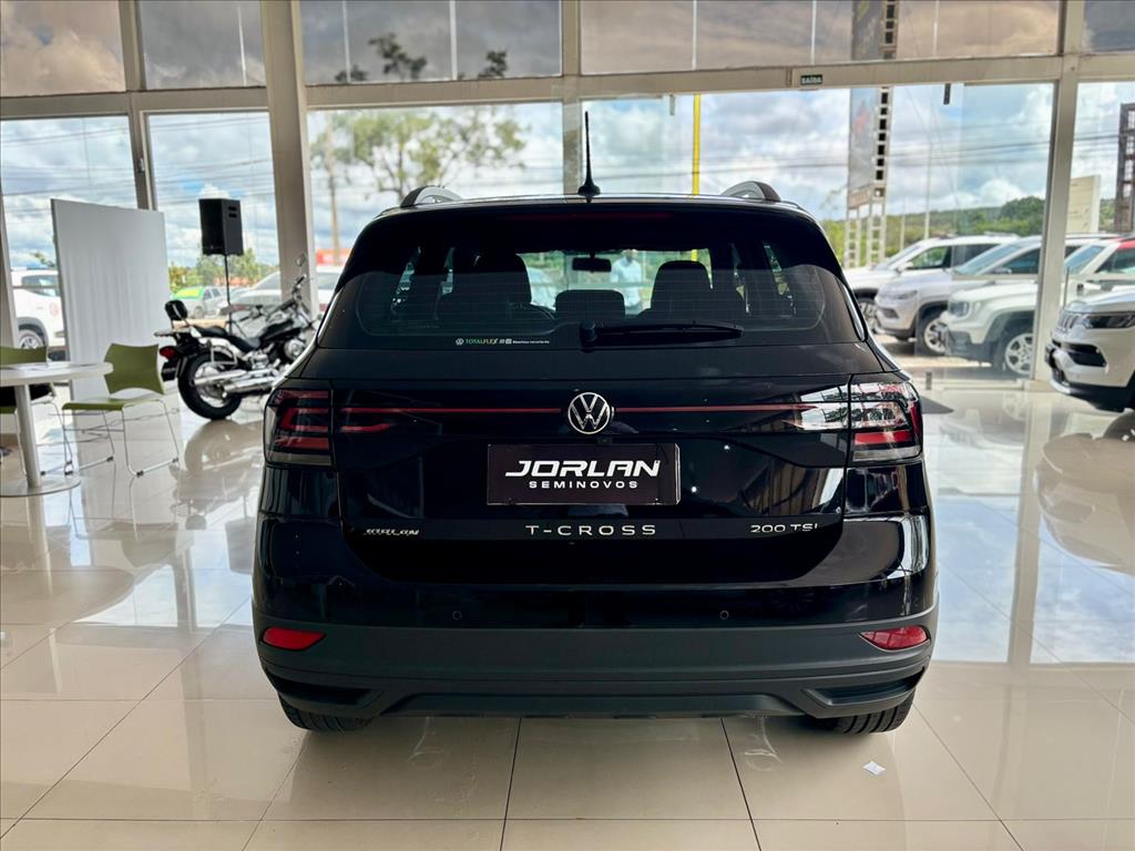 T-CROSS 1.0 200 TSI TOTAL FLEX AUTOMÁTICO5