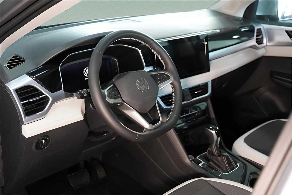 TAOS 1.4 250 TSI TOTAL FLEX COMFORTLINE AUTOMÁTICO7