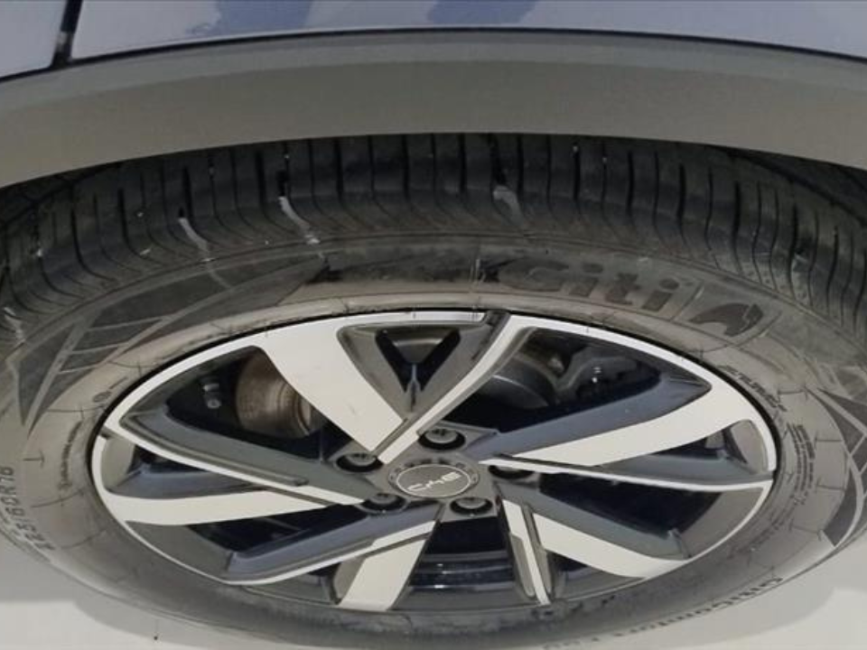 SONG PRO 1.5 DM-I HÍBRIDO GS AUTOMÁTICO6