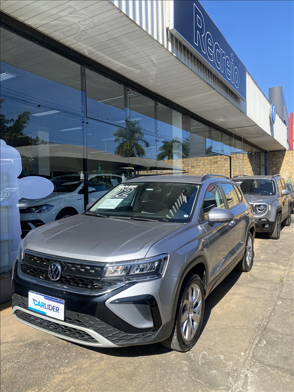 TAOS 1.4 250 TSI TOTAL FLEX COMFORTLINE AUTOMÁTICO0