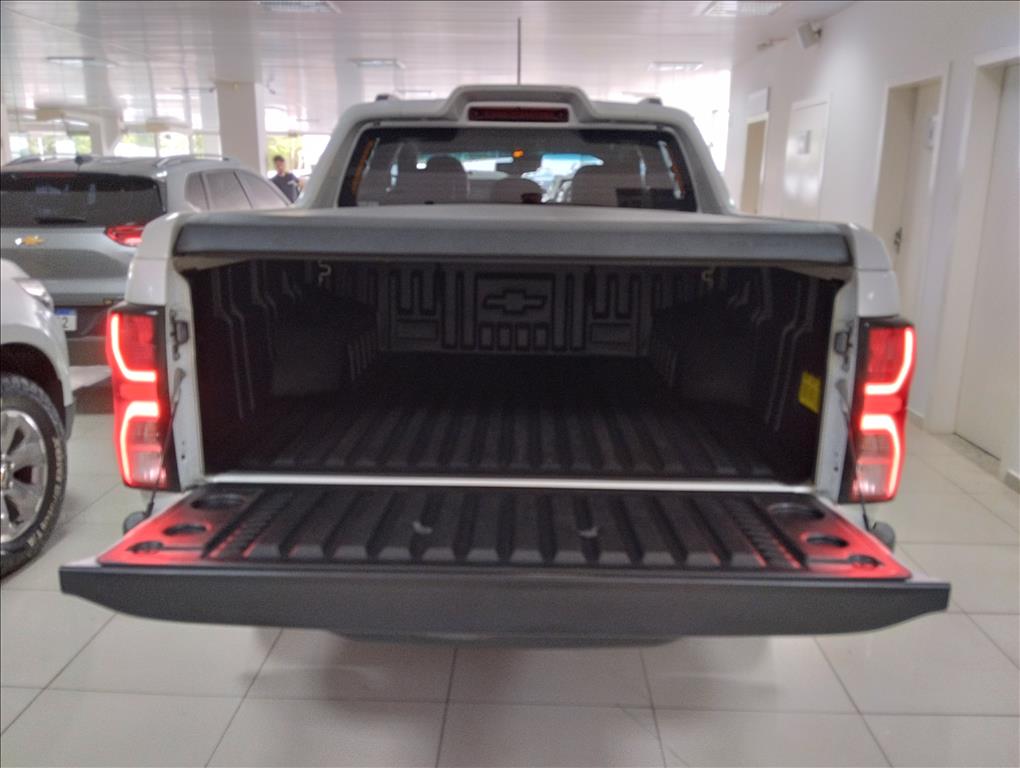 S10 2.8 16V TURBO DIESEL HIGH COUNTRY CD 4X4 AUTOMÁTICO5