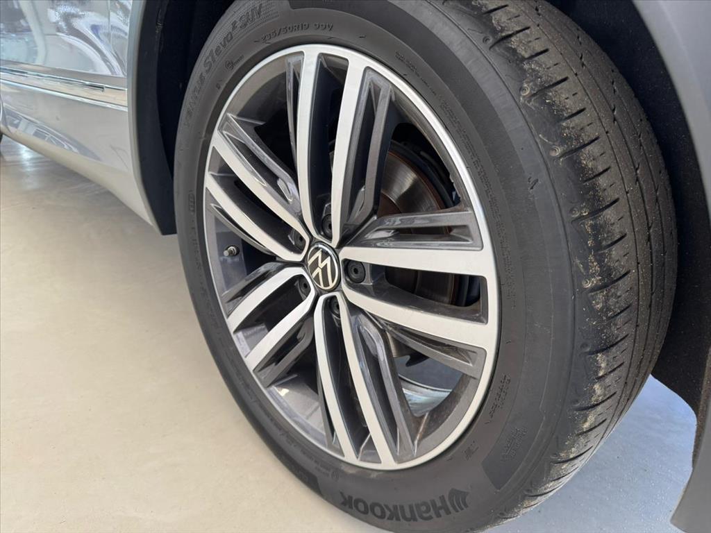 TIGUAN 2.0 300 TSI GASOLINA ALLSPACE R-LINE AUTOMÁTICO12