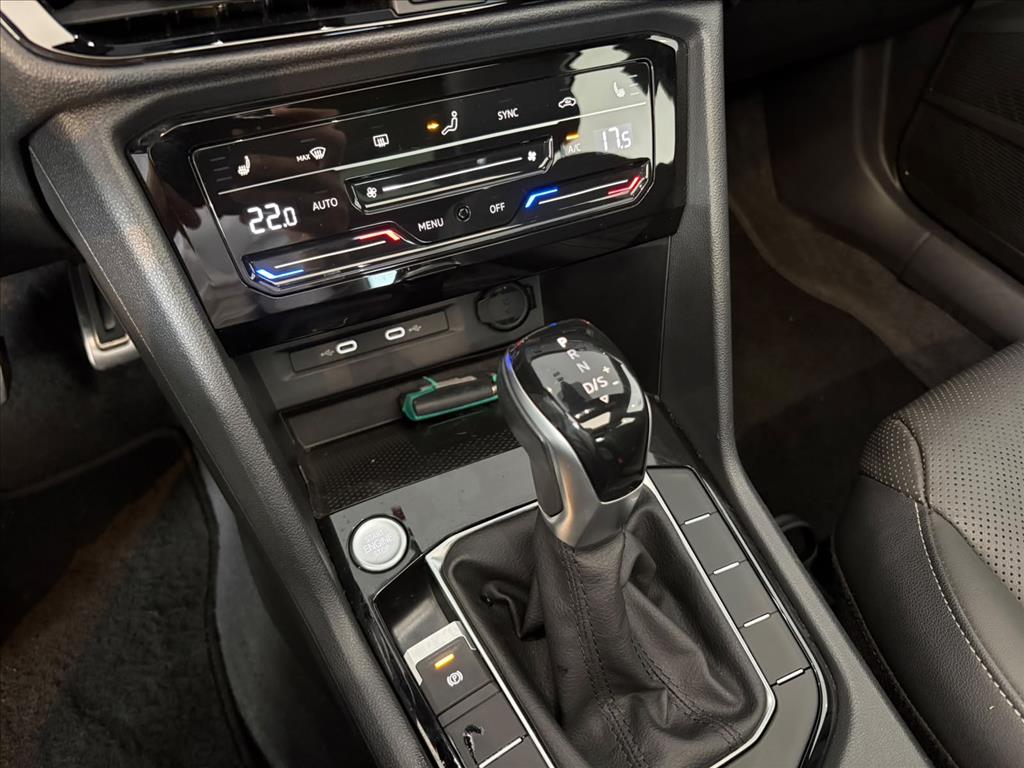 TAOS 1.4 250 TSI TOTAL FLEX HIGHLINE AUTOMÁTICO15