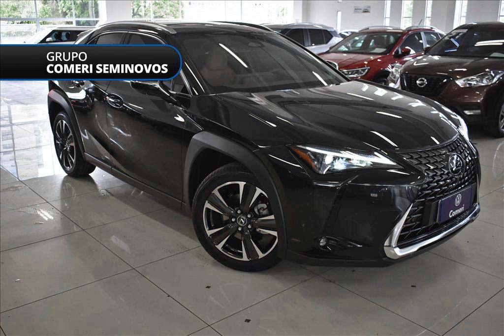 UX 300h 2.0 VVT-I HYBRID CVT2