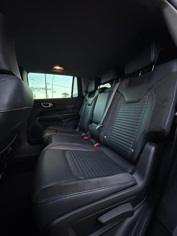 COMMANDER 1.3 T270 TURBO FLEX LIMITED AT65