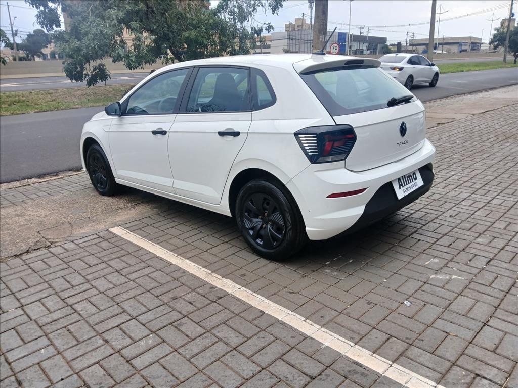 POLO 1.0 MPI TRACK MANUAL9