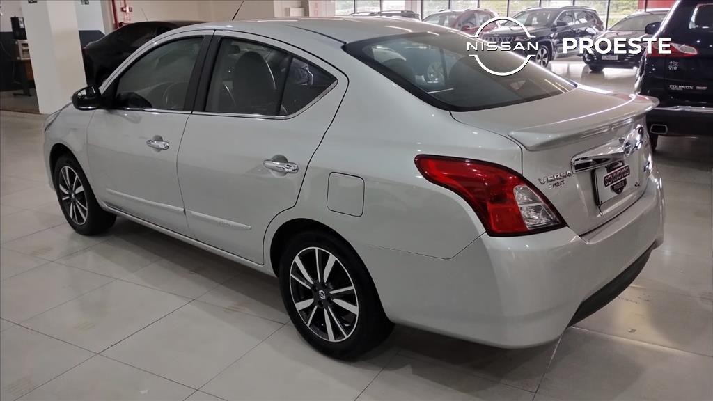 VERSA 1.6 16V FLEXSTART SL 4P XTRONIC5